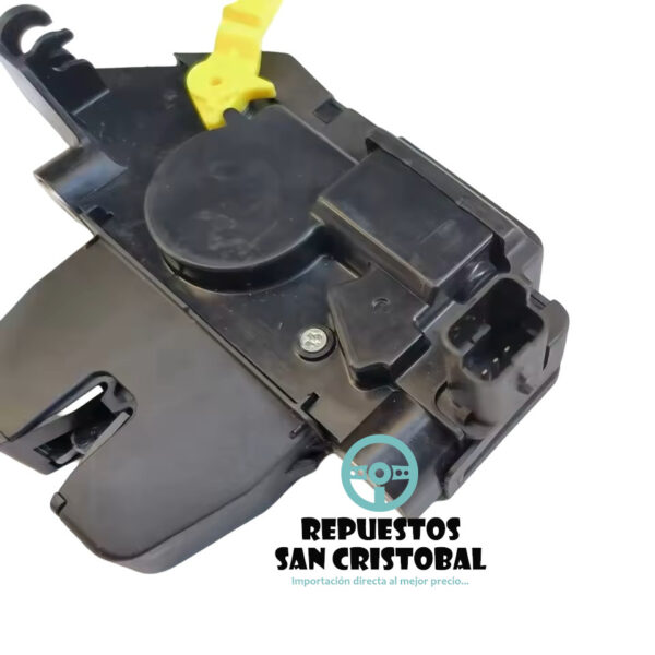 Cerradura de maletero Jetour X70 y X90 con conector de 3 pines